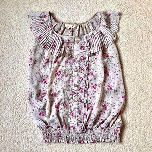 Cute Floral Blouse Size Medium